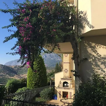 فيلة Luxury In Gold City ألانيا